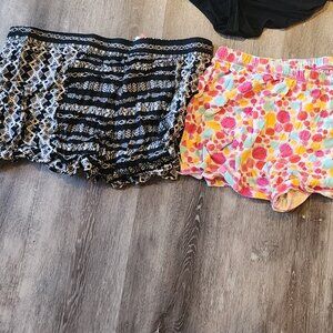Pajama bottom shorts bundle size large